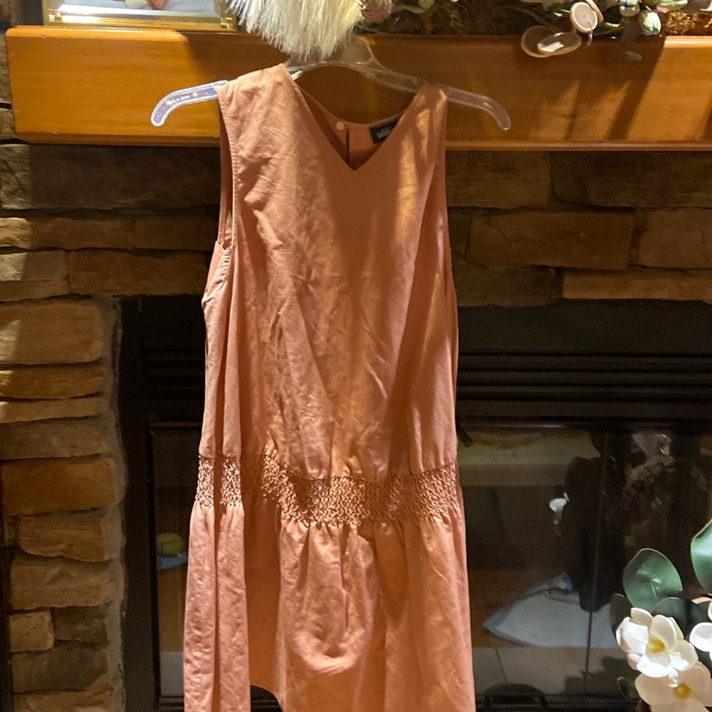 $5 OFF TODAY!! kate spade ♠️ Saturday linen dress. Fits medium to large.